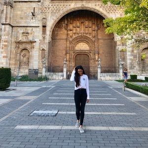 Meet your Posher, Sofia